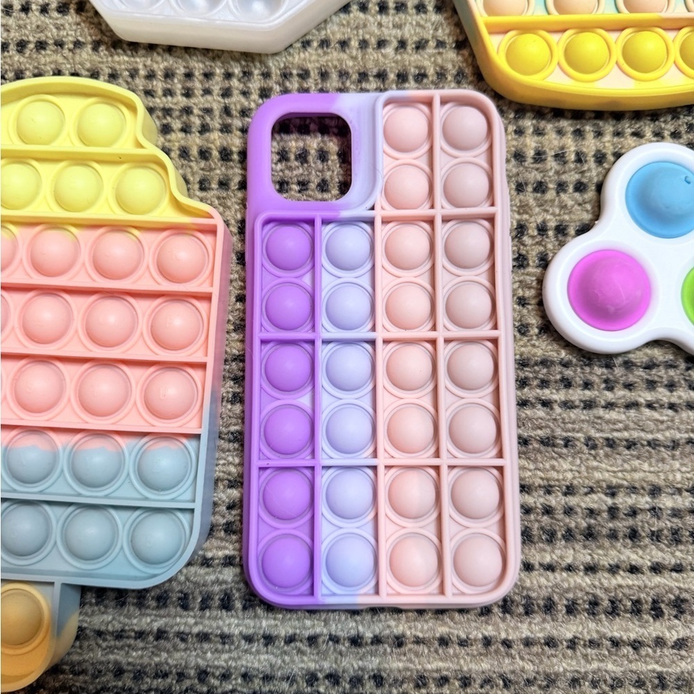 Colorful Pop It Fidget Toy Set 5 cupcake ice cream - Picture 4 of 10